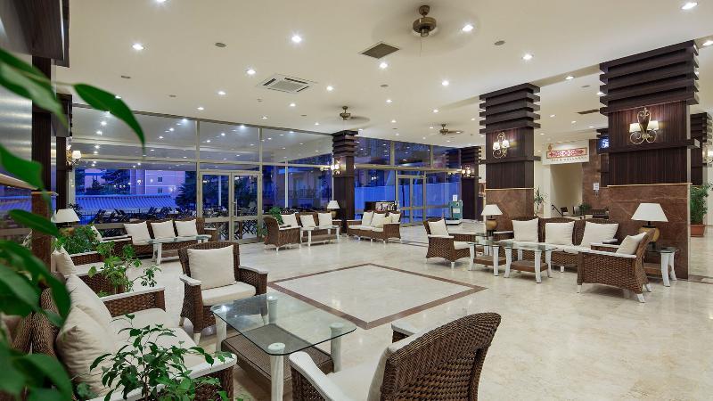 Armas Garden Hotel 高纳克 外观 照片